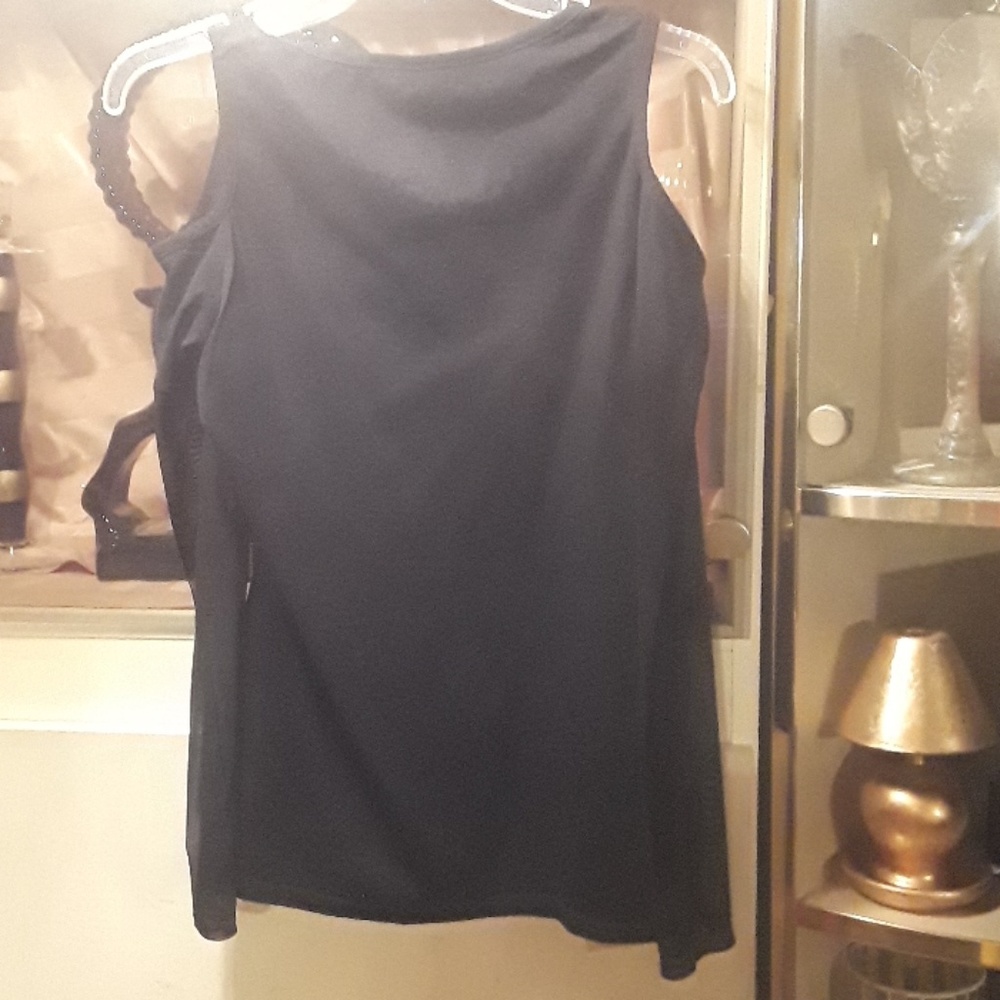 dereon tee - Picture 2 of 2